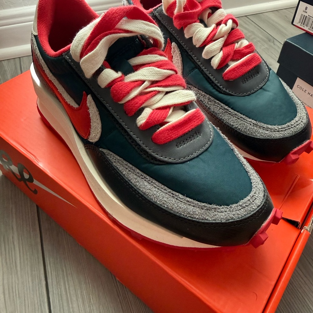 Nike LDWaffle Sacai size 6.5 men 7.5 women